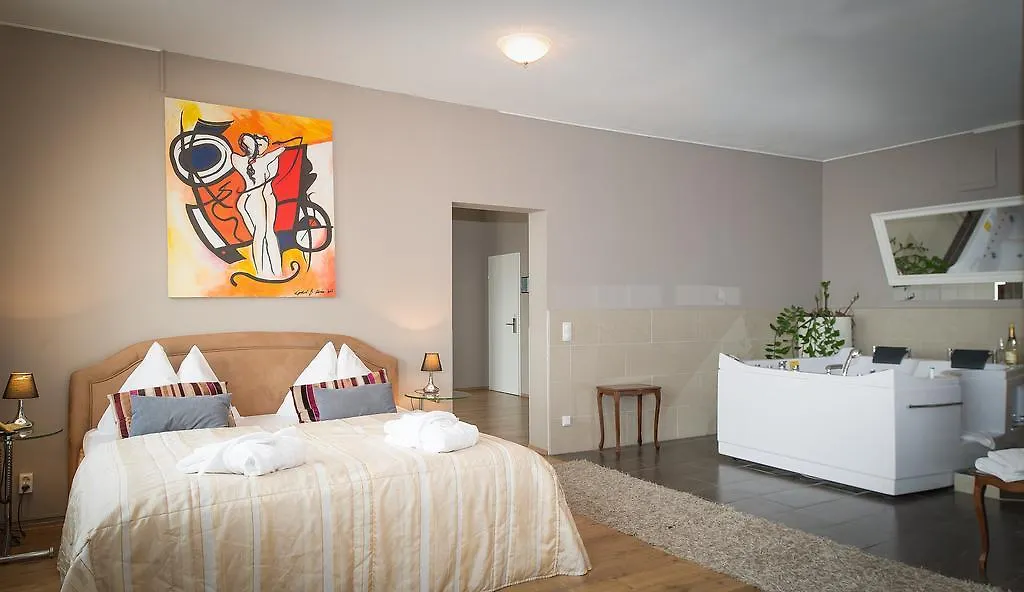 Bella Apartment Vienna Austria