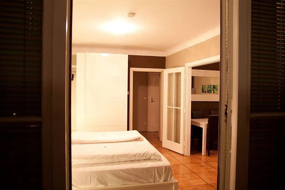 Bella Apartment Vienna Austria